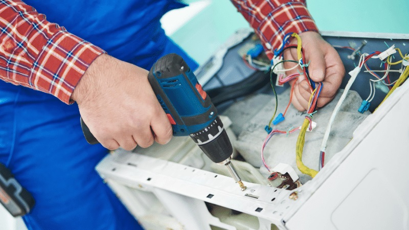 Gaziemir Beko Beko çamaşır makinesi kart tamiri – Su almama arızası orijinal parça ile giderildi. - Teknik servis örneği